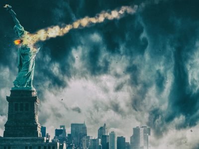 Statue of Liberty destroyed by meteor